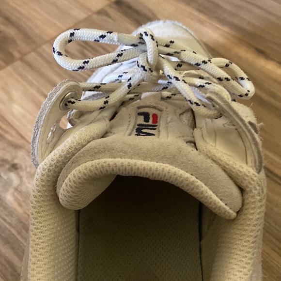 Chunky Fila Sneakers - Picture 8 of 9